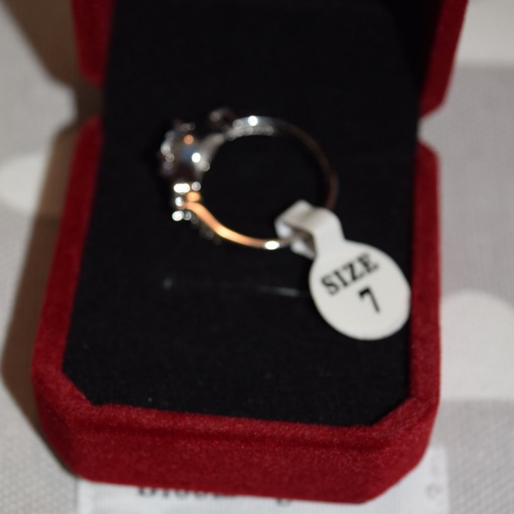 Liza Michele Cubic Zirconia & Silvertone Halo Ring 7 - Picture 5 of 7